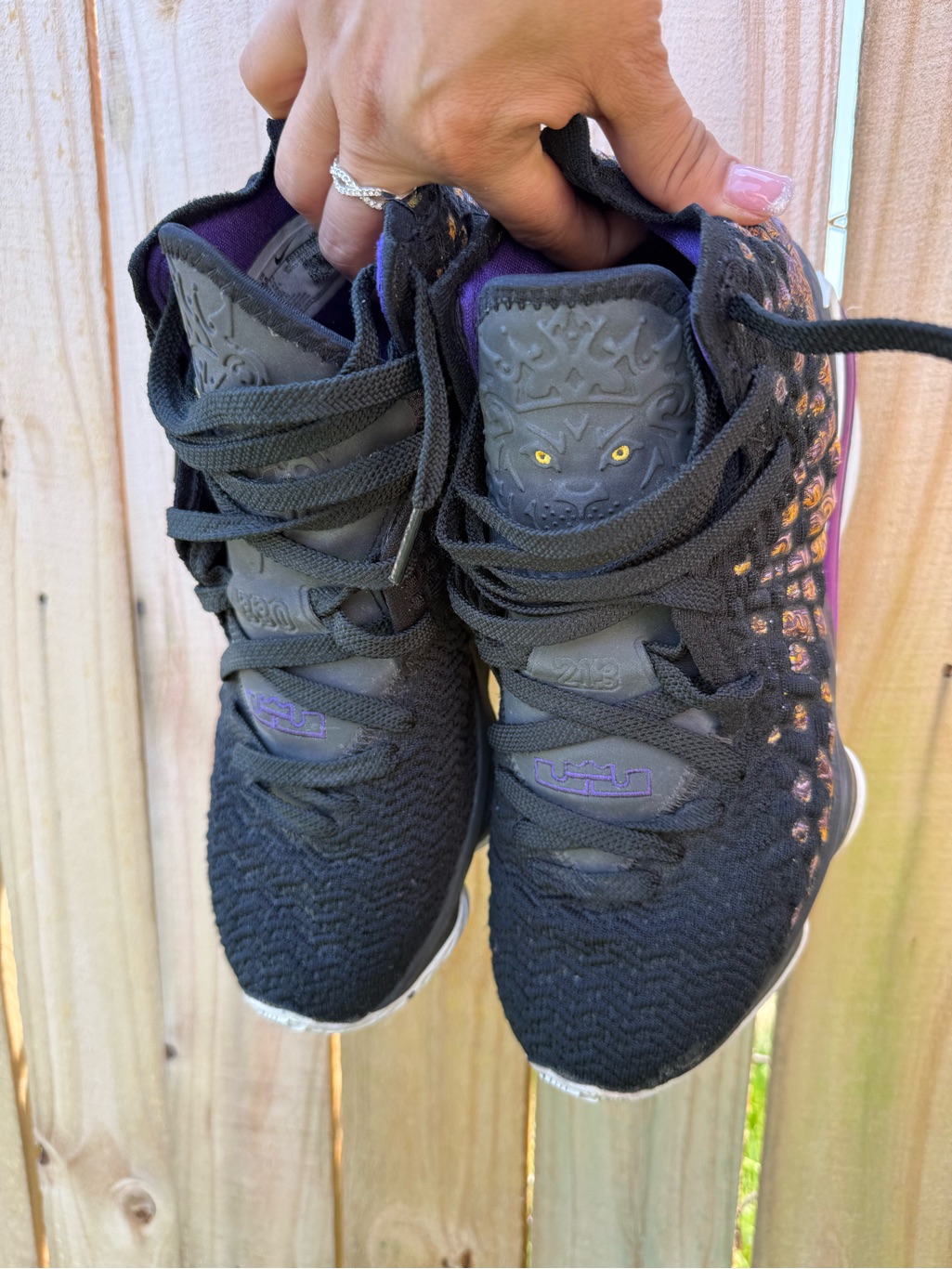 Nike Lebron Men’s Black With Purple Accent Basketball Sneakers